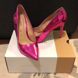Shiny Magenta Pumps
